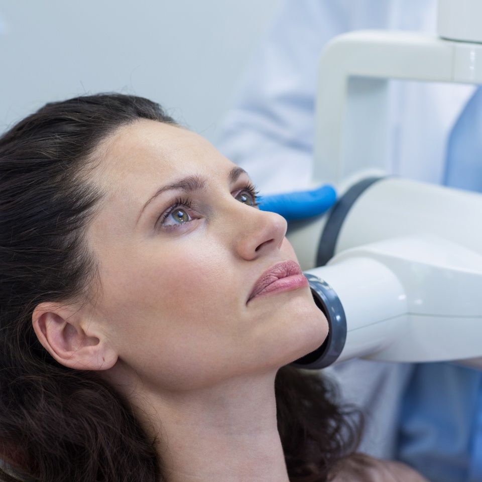 Dental X-ray patient consultation Dunwoody Dental Health care