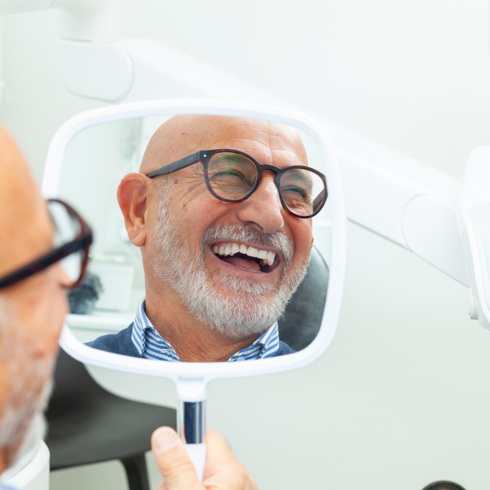Dental clinic treatment Dunwoody Dental Health care scene